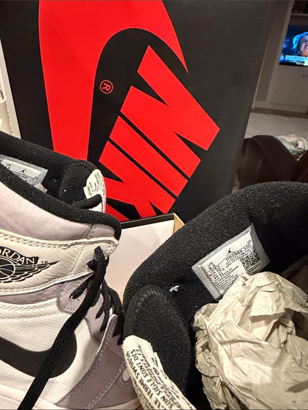 Nike Air Jordan 1 High - White, Black, grey